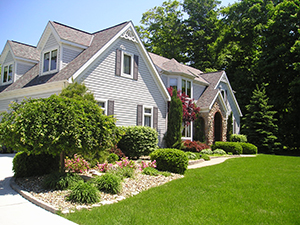 Landscapers and Lawncare Services in Dubuque, IA